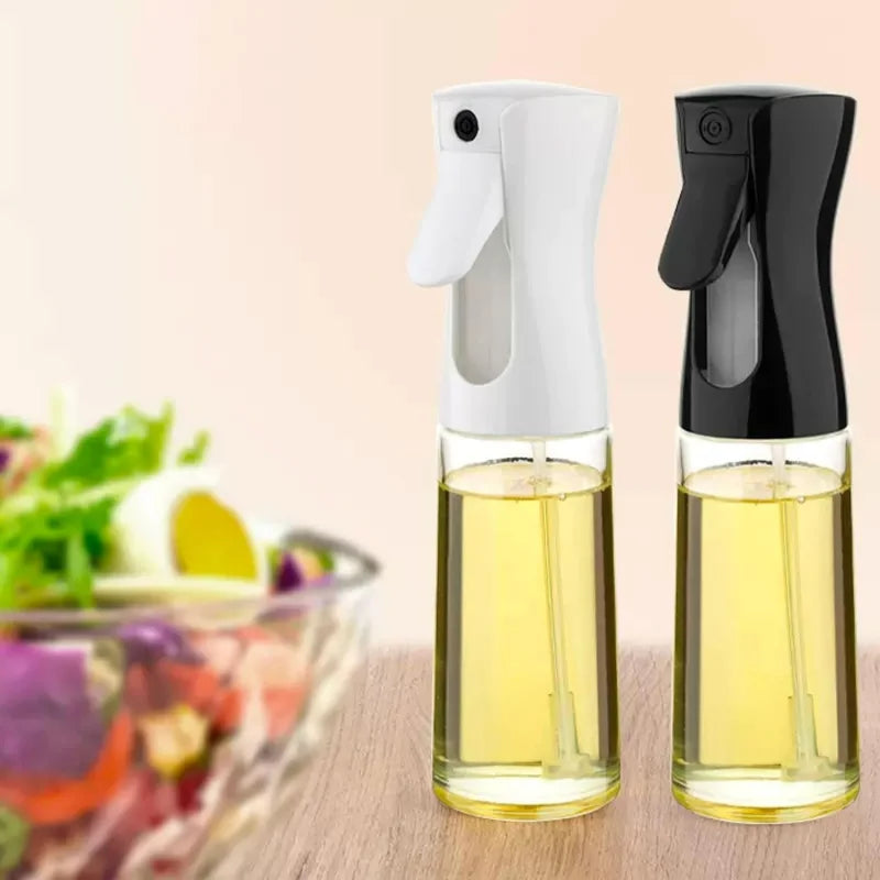 1pc The sprayer is used for cooking, the spray bottle is refillable with dispenser oil