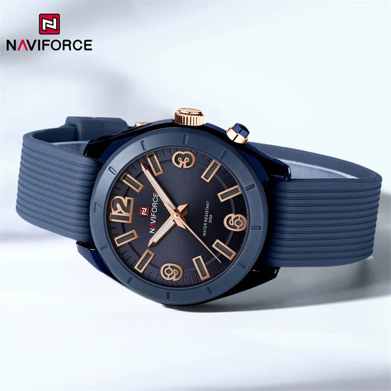 New Fashion Women's Watches Ladies Waterproof Quartz Wristwatches Silicone Strap Luminous Watch