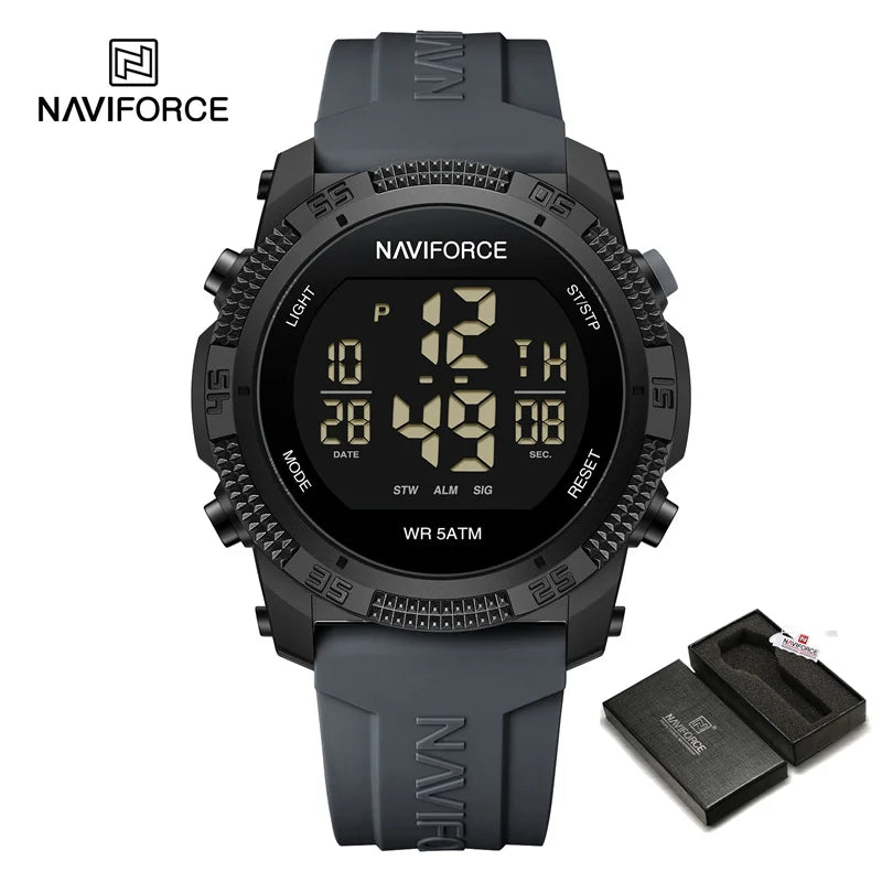 New LCD Digital Sport Watches For Men Fashion Silicone Strap Military Electronic Wristwatch Men Waterproof Watch