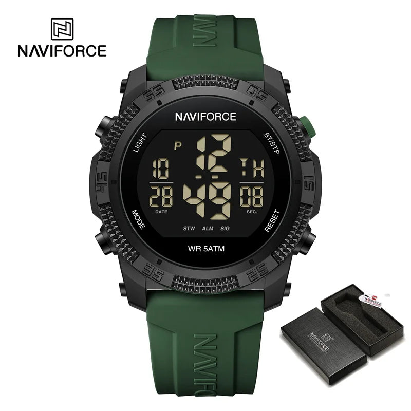 New LCD Digital Sport Watches For Men Fashion Silicone Strap Military Electronic Wristwatch Men Waterproof Watch