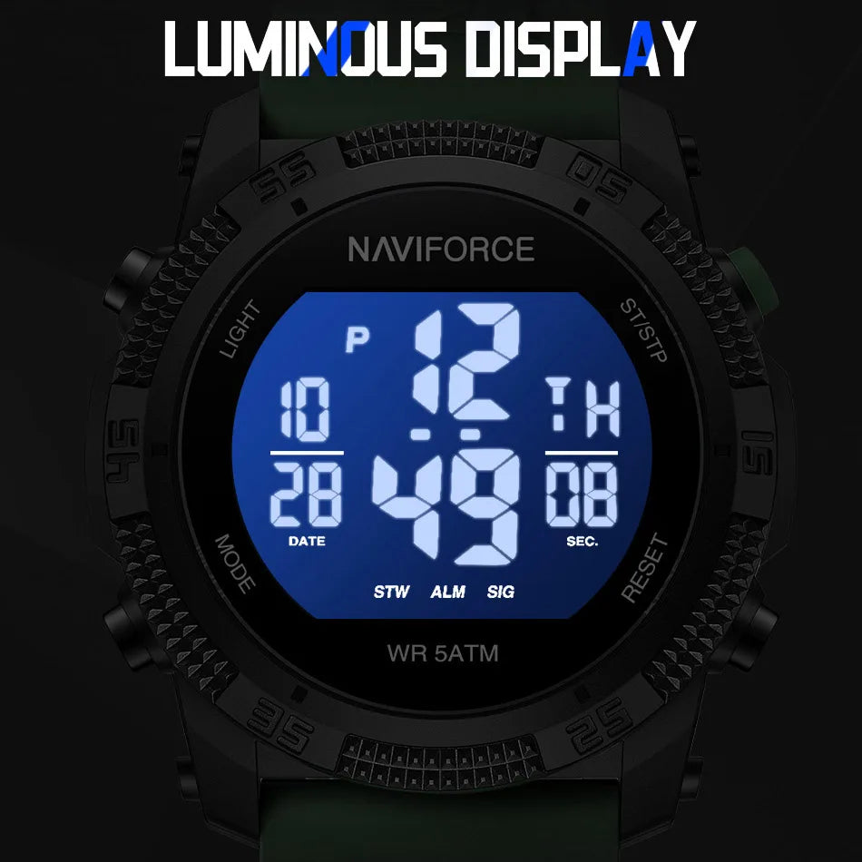 New LCD Digital Sport Watches For Men Fashion Silicone Strap Military Electronic Wristwatch Men Waterproof Watch