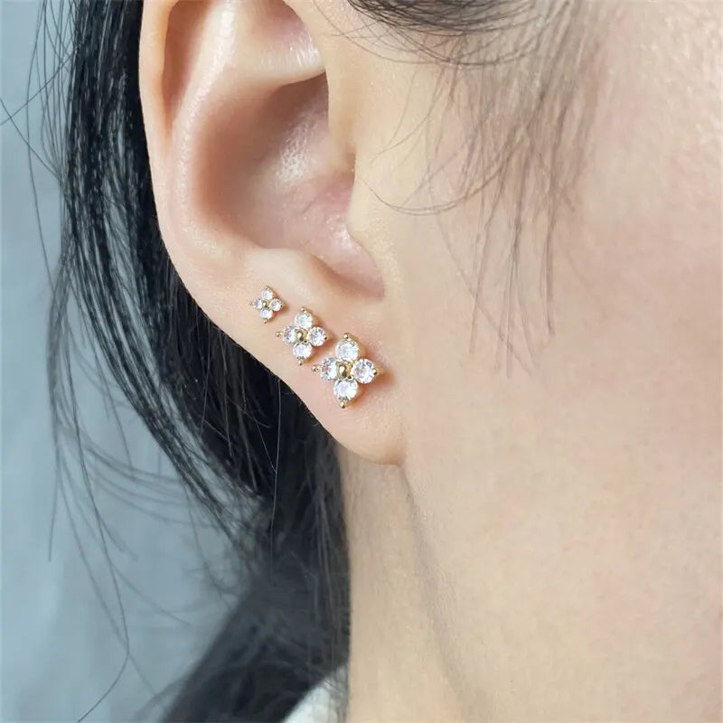 Exquisite Small Round Cubic Zirconia Flower Shape Stud Gold Color Earring for Women Simple Party Wedding Fashion Jewelry