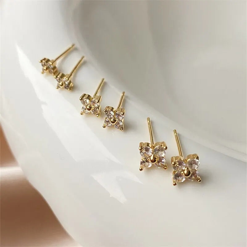 Exquisite Small Round Cubic Zirconia Flower Shape Stud Gold Color Earring for Women Simple Party Wedding Fashion Jewelry