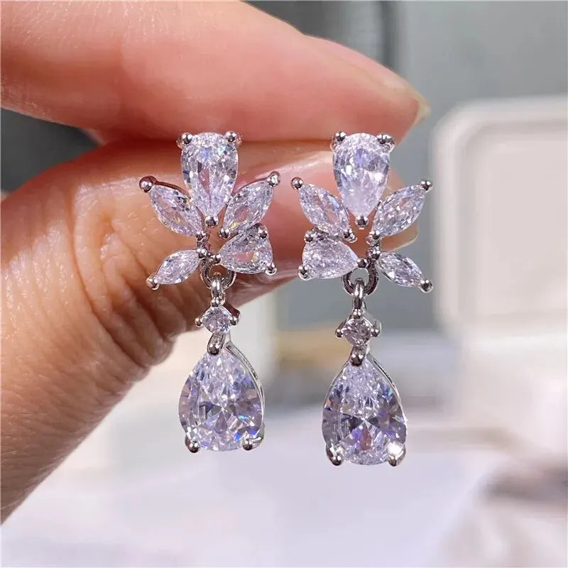 New Luxury Water Drop Silver Color Cubic Zirconia Earrings for Women Fashion Bridal Dangle Marriage Wedding Jewelry